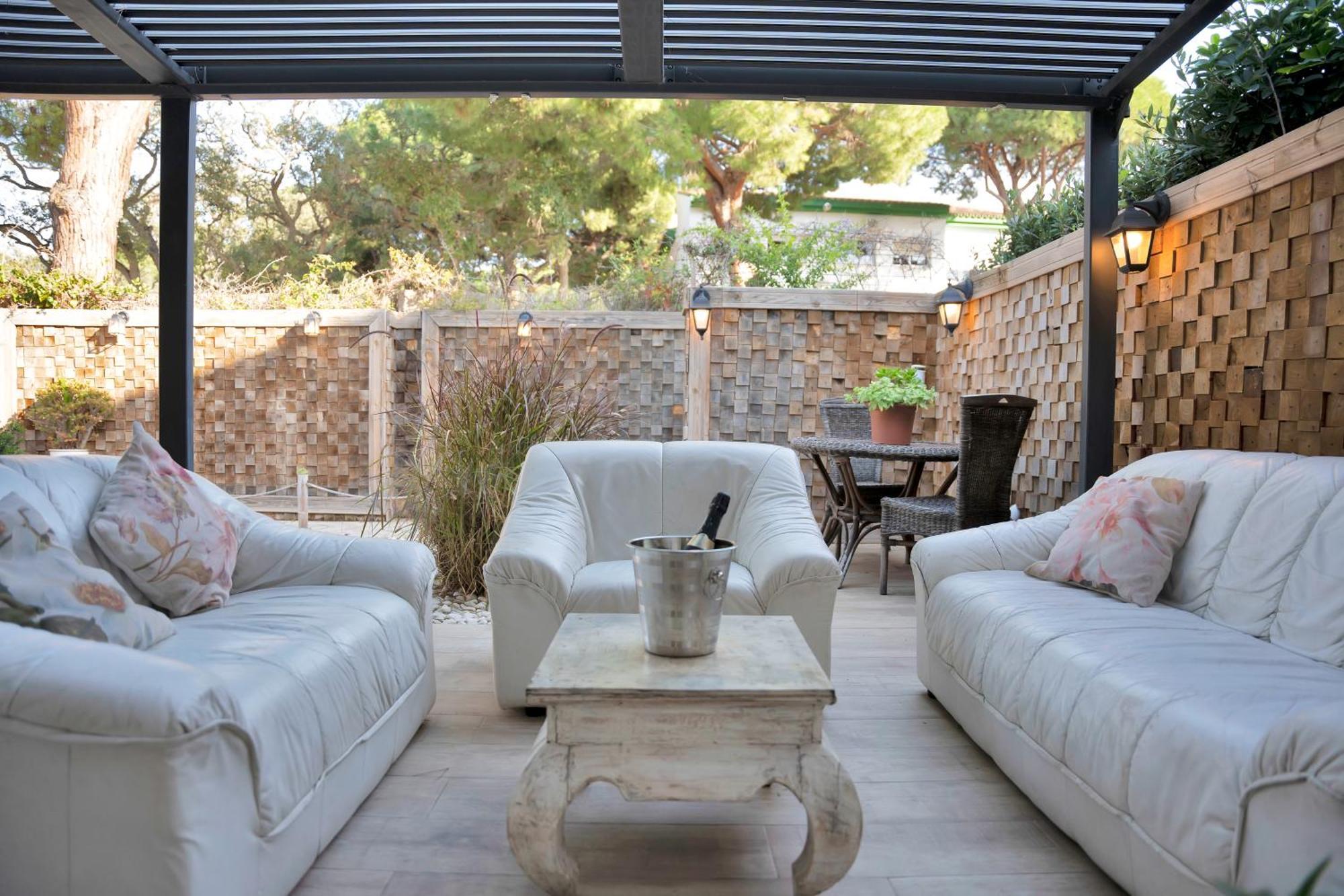 Bonita Casa Adosada En Esquina Marbella Eksteriør billede